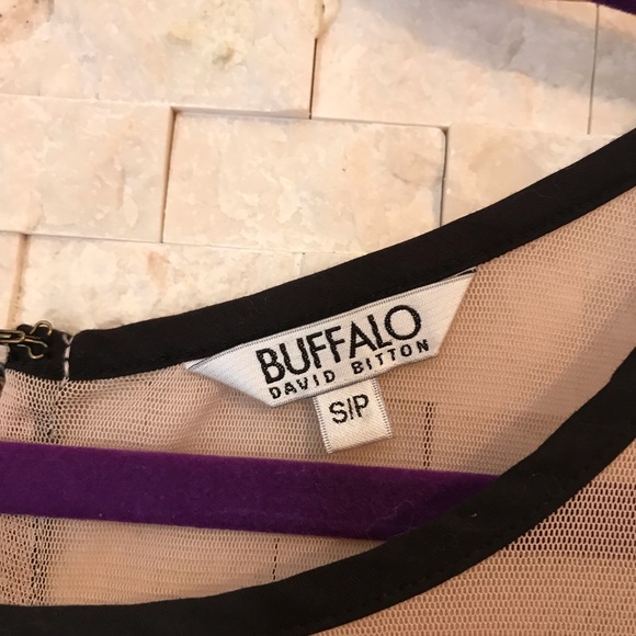 Lace bodycon dress - Picture 3 of 4